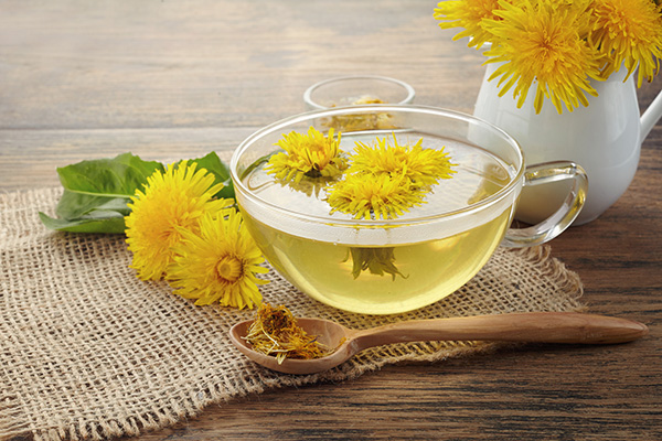 Dandelion Root Tea: Benefits, Side Effects, and How to Make It