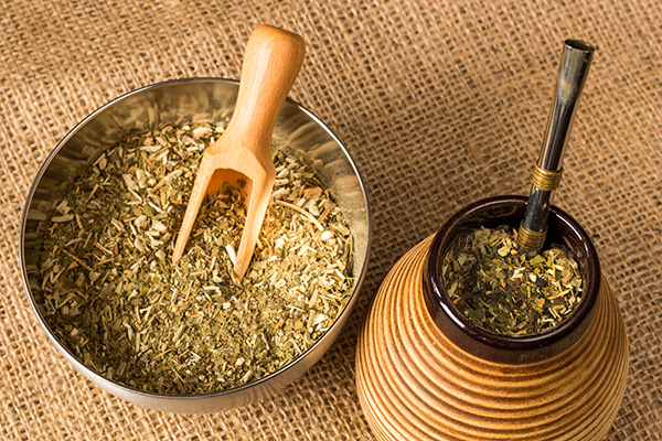 What Does Yerba Mate Taste Like? (Flavor Profile & Palate) - Yerba