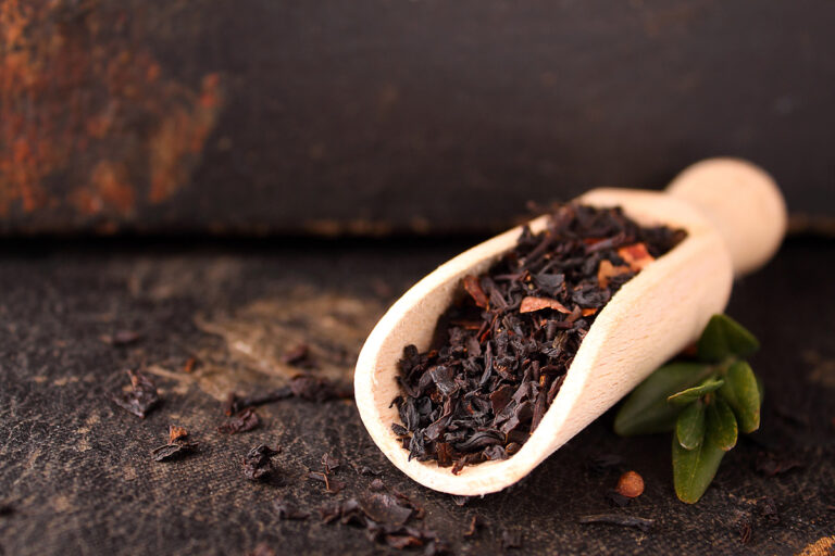 Black Tea 101: Benefits, Side Effects, and More