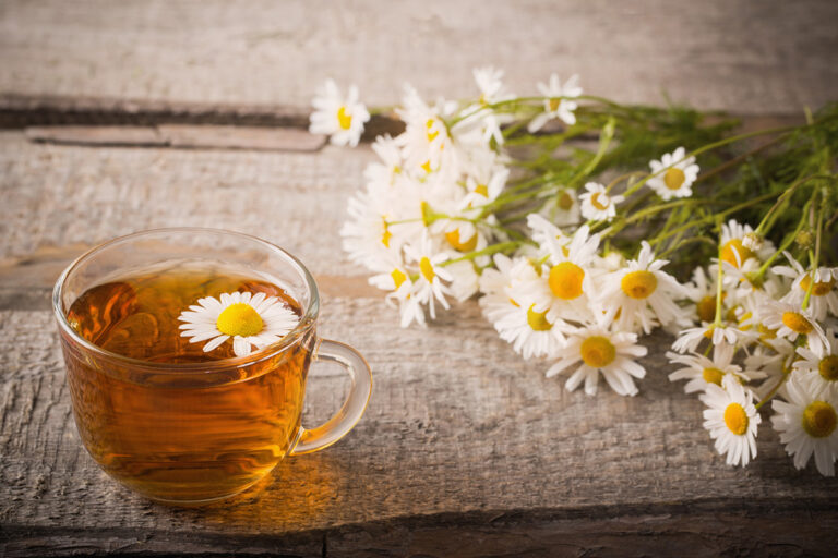 Chamomile Tea With Lemon: Benefits and How to Make It