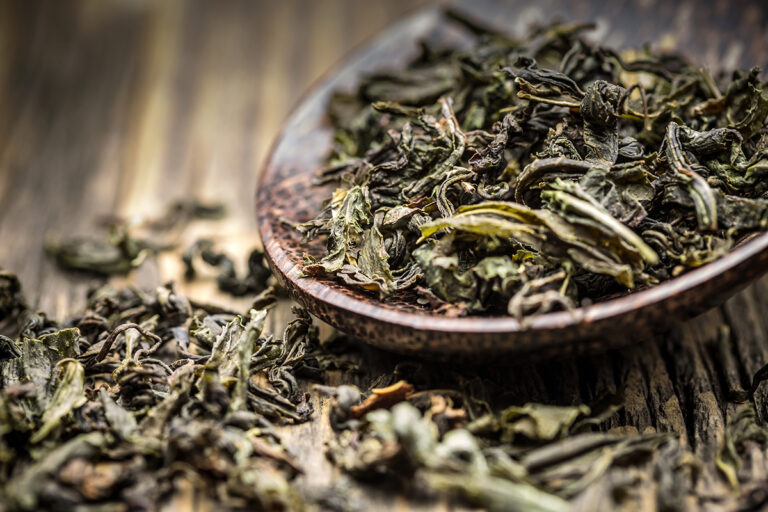 Drinking Green Tea During Your Periods: Good or Bad?