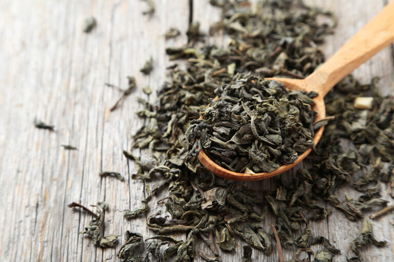 The Benefits of Drinking Green Tea Before Bed